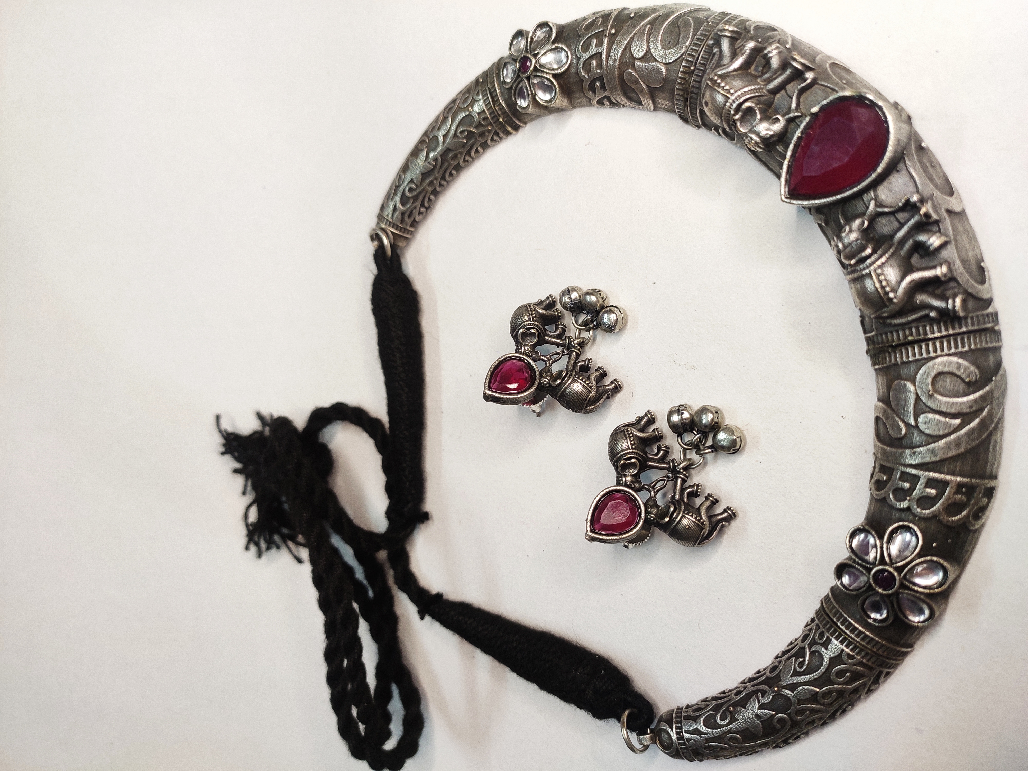 The Crimson Elephant Choker